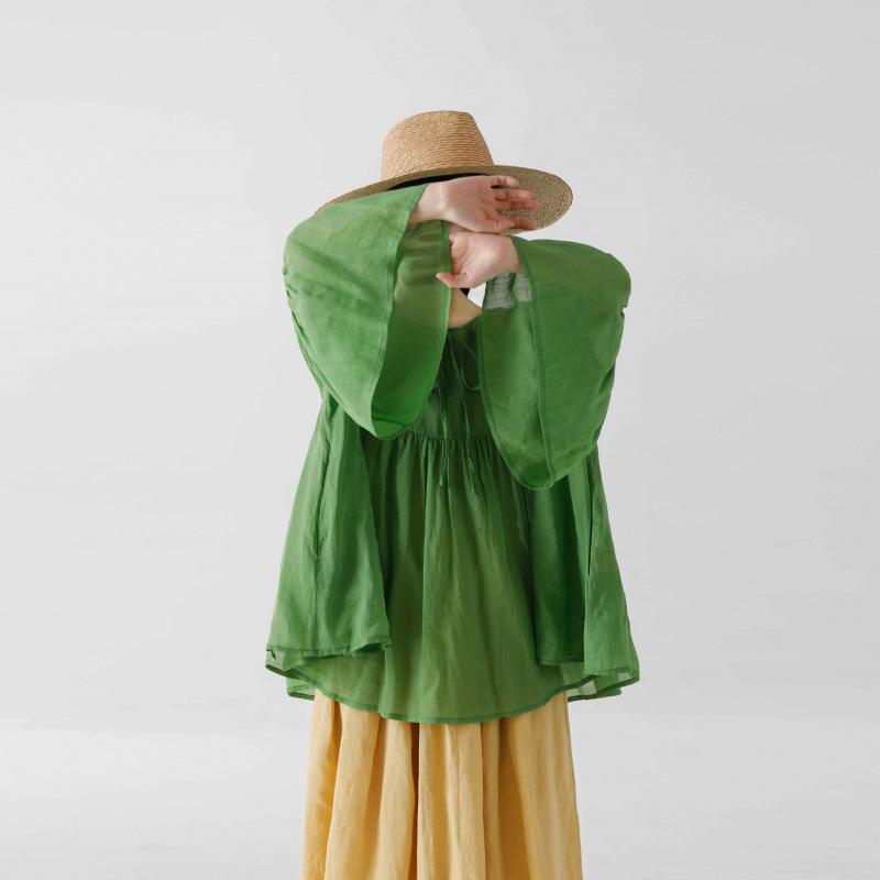 

Emerald Green Breathable Cotton-Linen Shirt with Lotus Leaf Sleeves and Pleated Hem Extra Large изумрудный/зелёный