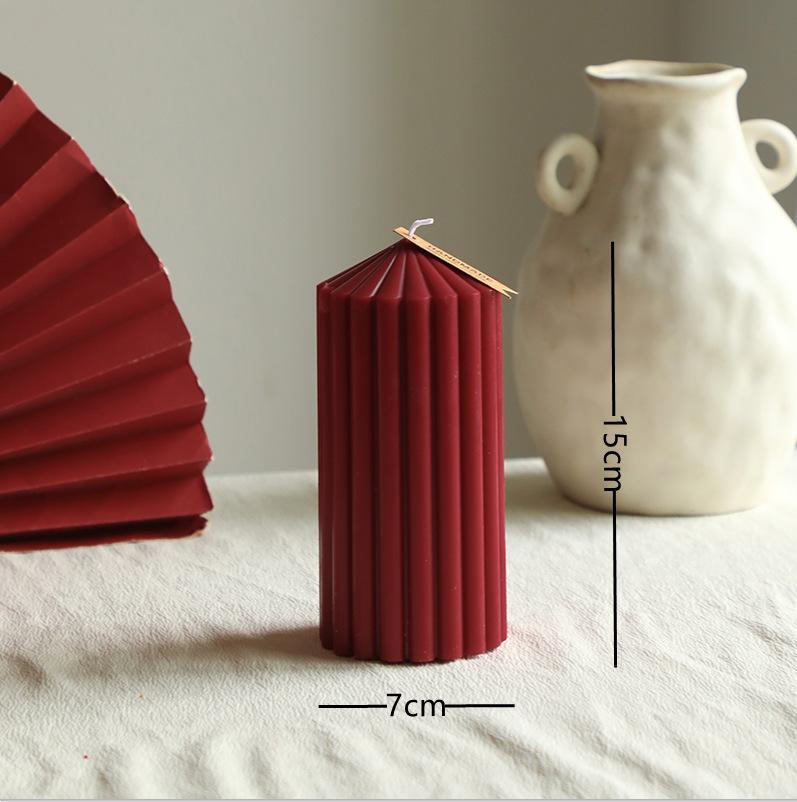 Vintage Wine Red Cylindrical Ins Aroma Candle, French Romantic Wedding Candle Household Candlestick Decoration