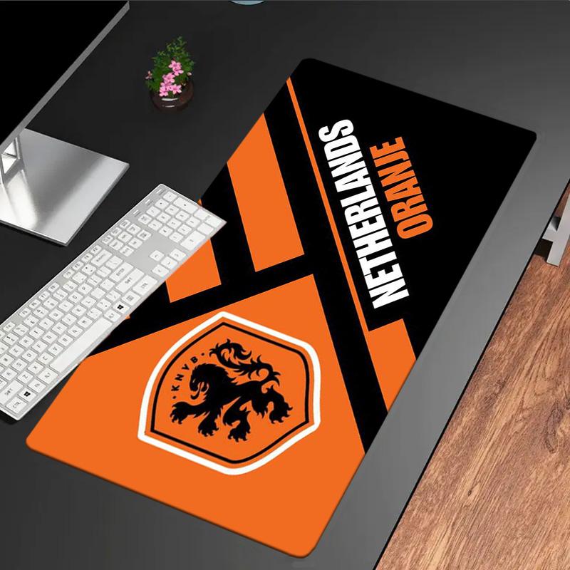 Dundee United Wappen Design Mauspade, Gummibasis, Esports Schreibtischmatte, Mauspade für Gamer und Bürogebrauch, Gaming Schreibtisch , leicht zu reinigende Matte