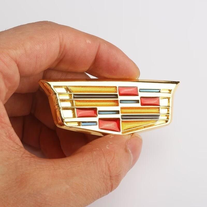 Auto Heckklappen Emblem Seitenaufkleber Dekoration für Cadillac XT5 ATSL XTS SRX C-Säulen Label Fenster Metalllegierung Abzeichen 6.3cm 9.2cm