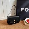 Damen Schultertaschen im französischen Stil Hochwertiges PU-Leder Vielseitige Klappe Kleine quadratische Tasche Damen Tägliche Pendler Handtaschen