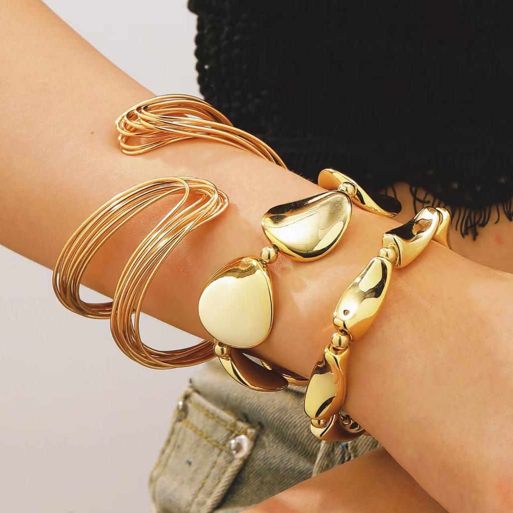 Geometrischer Goldener Breiter Armreif Minimalistisch Punk für Frauen