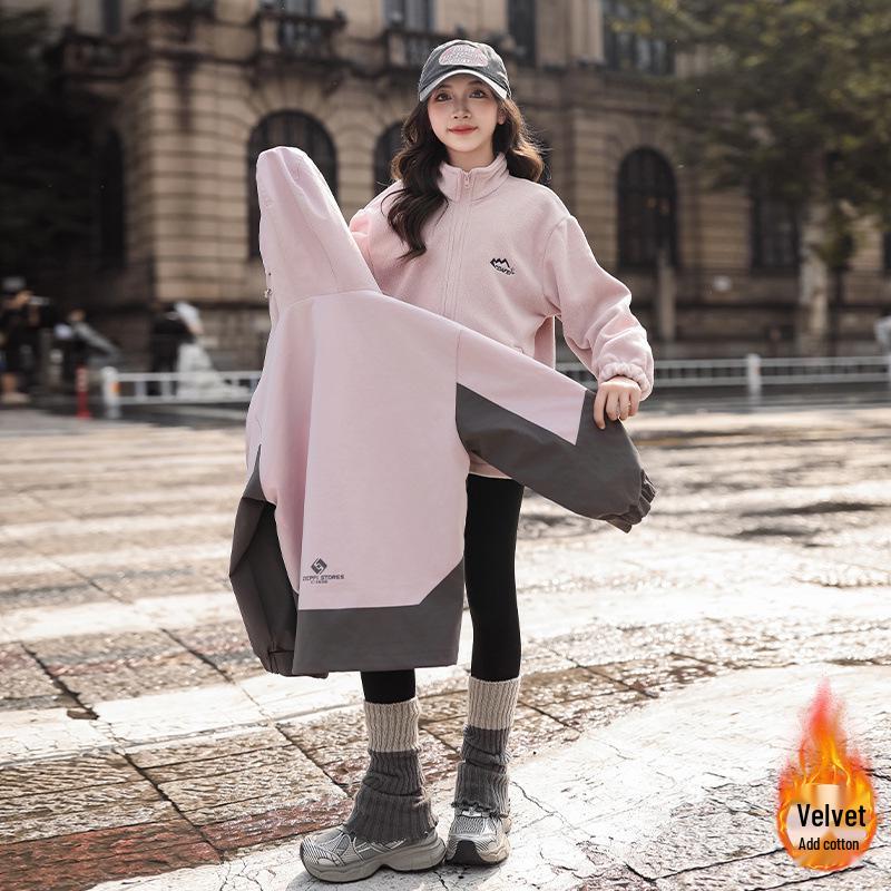 Girls' Fleece-Lined 3-in-1 Detachable Windbreaker Jacket, 2024 Autumn/Winter Style, Big Child Outdoor Thickened Coat.