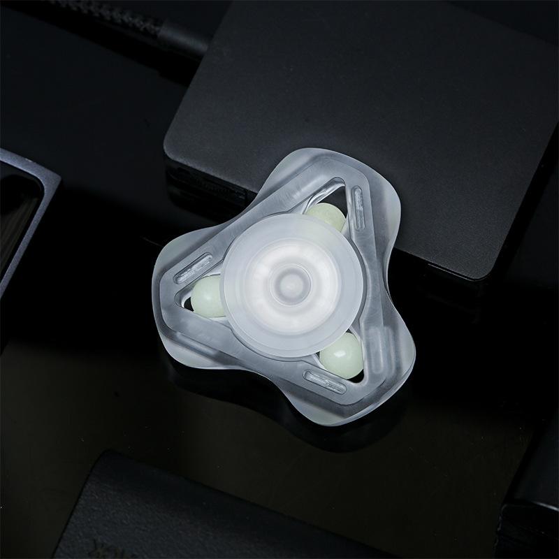 

Spirit Fox Fidget Spinner Luminous Hand Mini Fingertip Spinning Top Tip Edc Stress Relief Toy Anti Anxiety For Women Adults Adhd