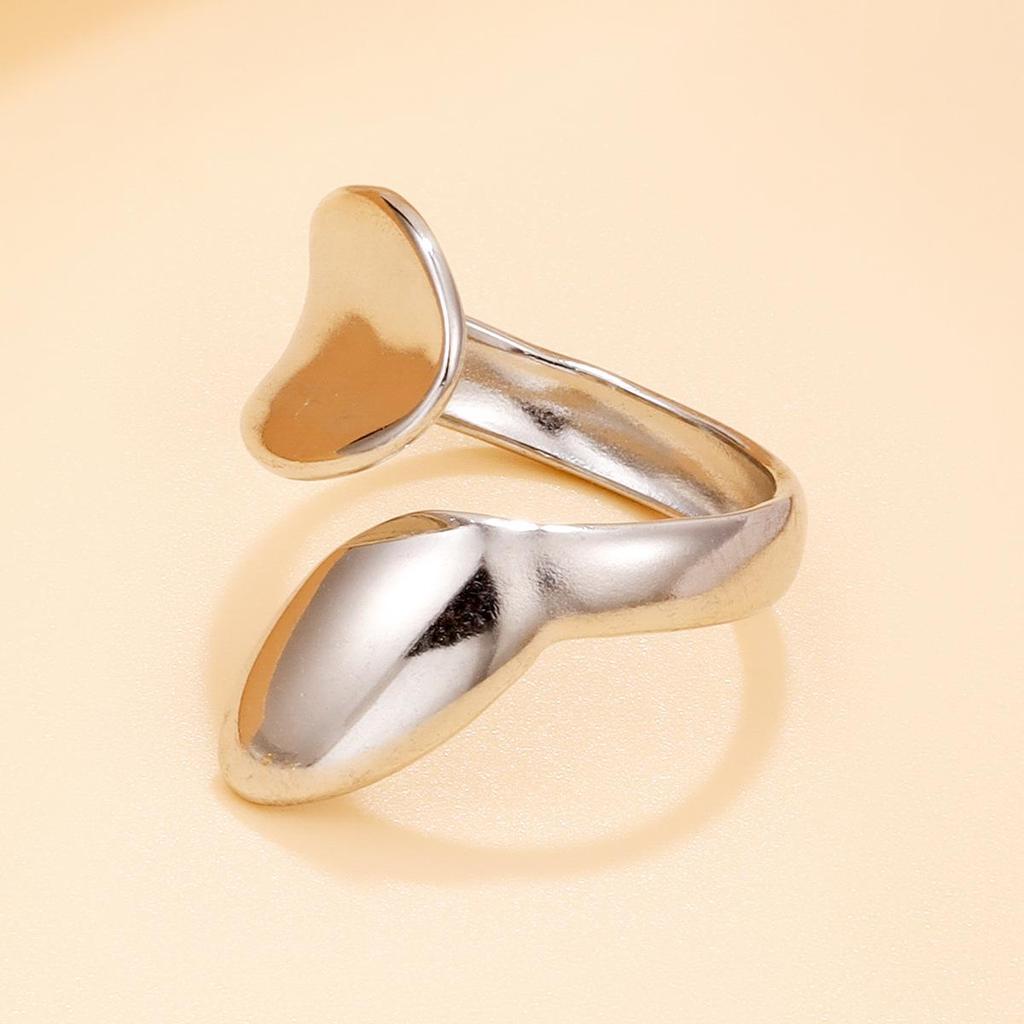 Elegant Stainless Steel Leaf Open Ring - Fashion Jewelry Gift for Friends