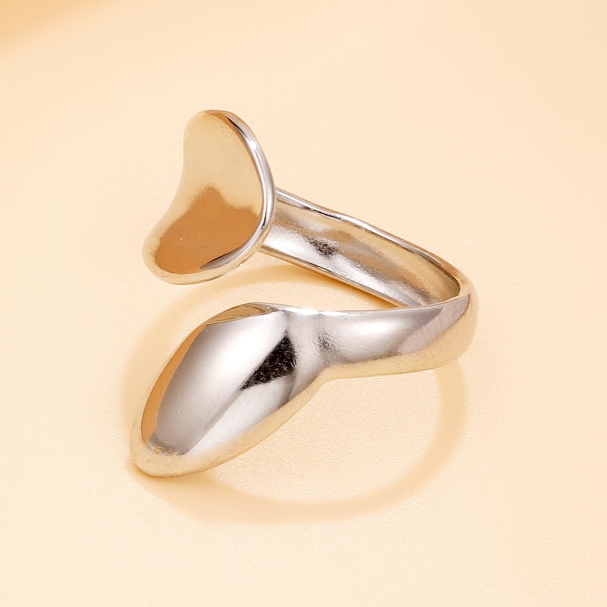 Elegant Stainless Steel Leaf Open Ring - Fashion Jewelry Gift for Friends