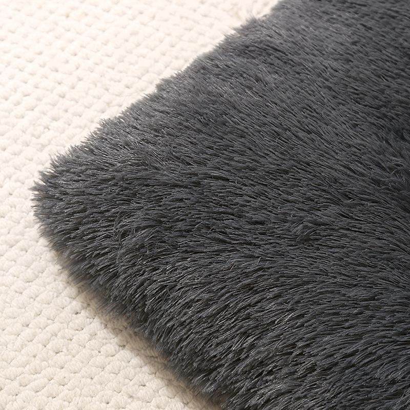 Plush Pet Bed: Warm Winter Cushion for Dogs & Cats