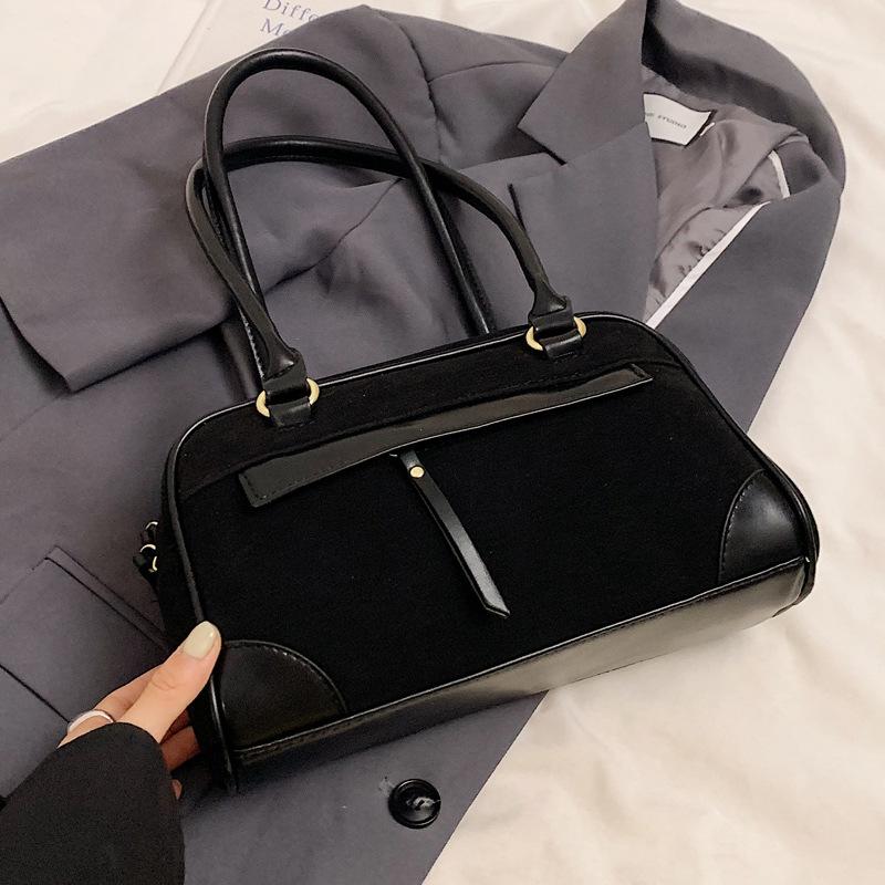 Retro Underarm Bag Women's Autumn and Winter 2025 New Trendy Korean Niche Portable Bowling Bag Large-capacity Commuter Bag