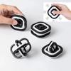 Neues Fidget Spielzeug 3D Flip Finger Spinner Fingerspitzen Gyro Stressabbau Autismus ADHS Sensorisches Geschenk für Kinder Erwachsene Handkreisel Finger