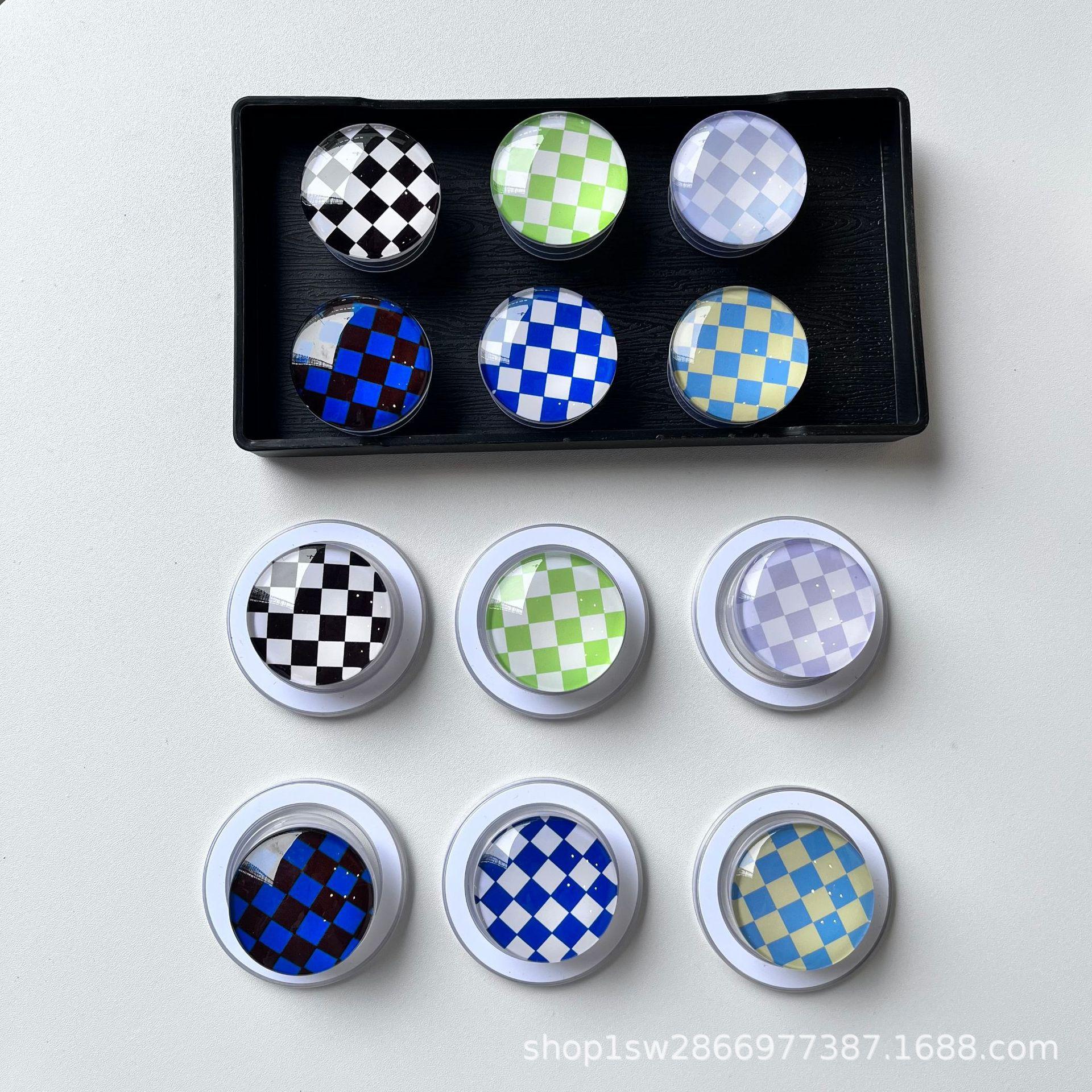 

Checkered Crystal Magnetic Phone Holder - Retractable Round Airbag Design, Korean Style Transparent Checkered Blue-Black
