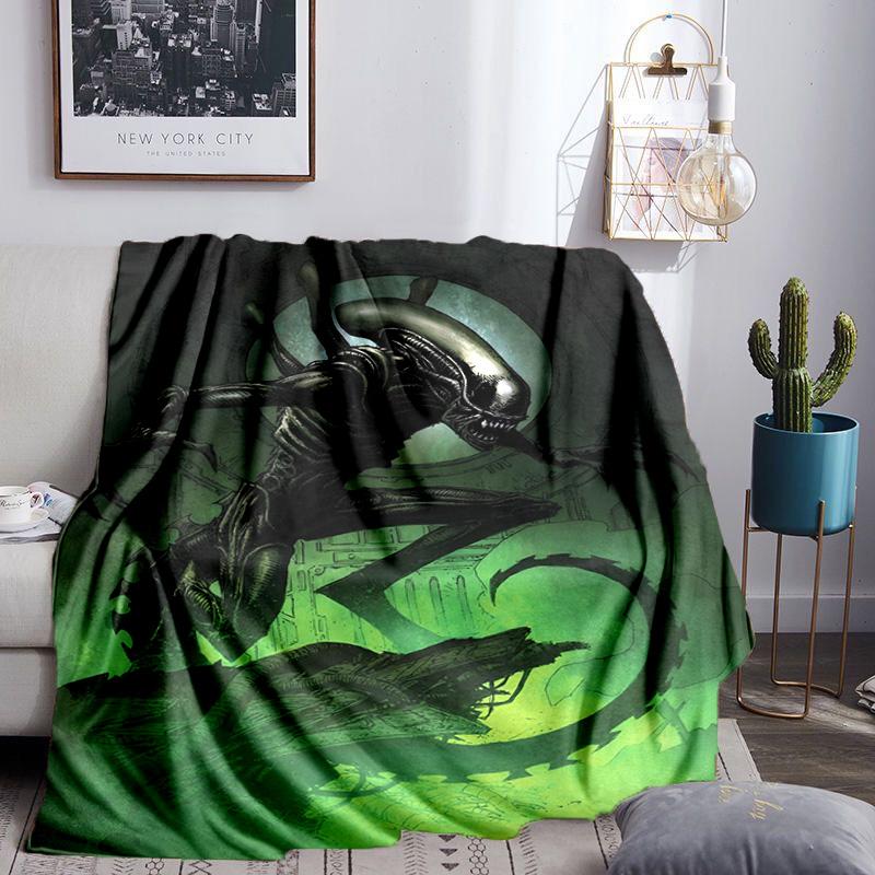 Alien Ornate Frame Blanket Lightweight Flannel Bedding Blanket Perfect for Travel, Camping, Living Rooms, Offices, Sofas, Fan Christmas gift