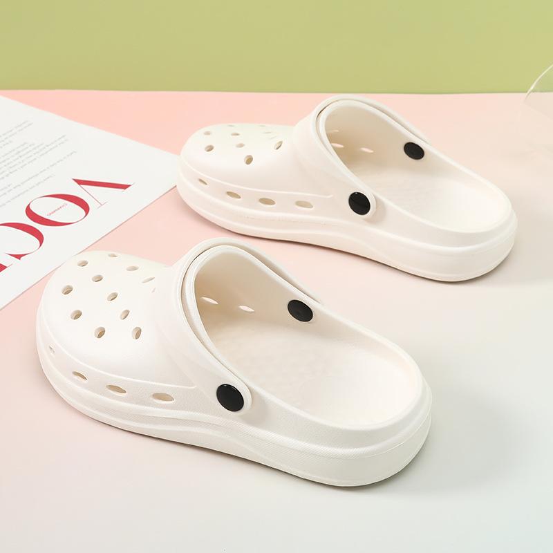 Lochschuhe Damen Sommerbekleidung rutschfest und leicht Taschenkopfschlepp dicke Sohle erhöhend atmungsaktive Sandalen Herren