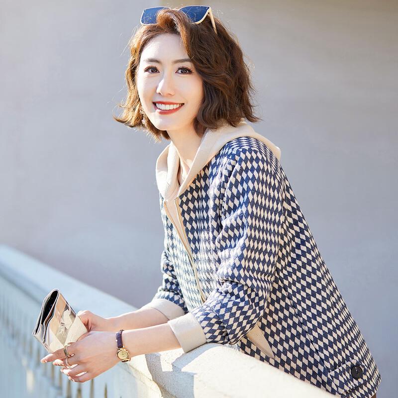 Chaqueta a cuadros con capucha Pasite 2025 Primavera/Otoño para mujeres de mediana edad