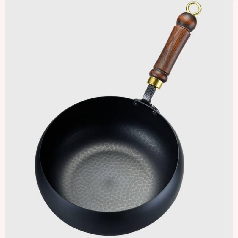 Miss Kitchen Hammered Belly Pot