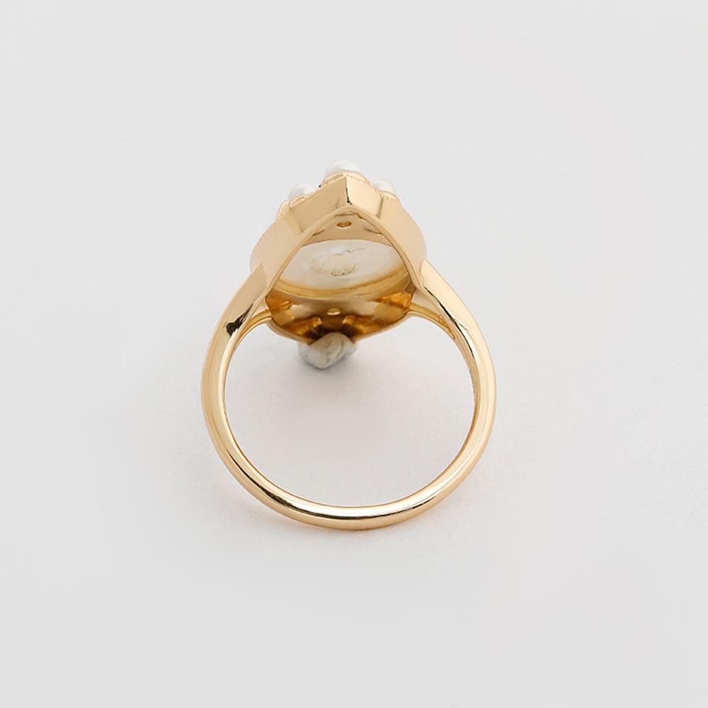 S925 Sterling Silver 14K Gold Plated Ring with Elegant Pearl Luxurious Fashion Jewelry