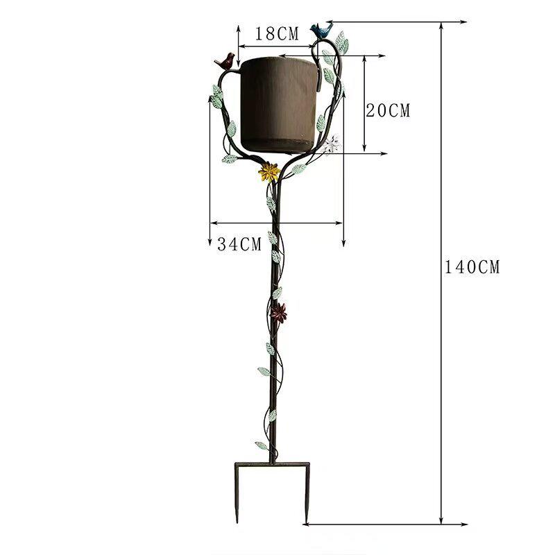 American Retro Wrought Iron Garden Stake Ornament for Lawn, Courtyard, or Villa