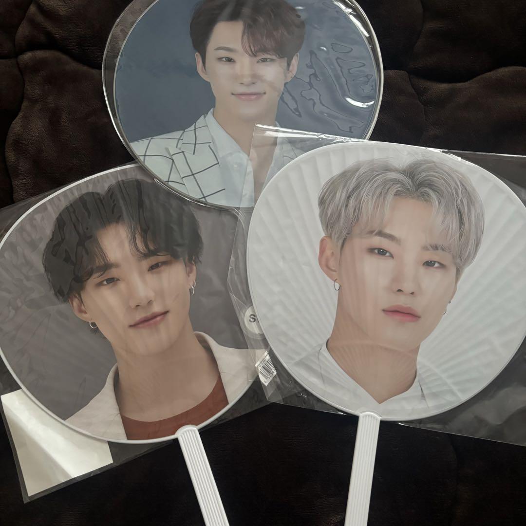

[USED] SEVENTEEN HOSHI Fan Set of 3 Hoshi