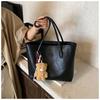 Spacious Faux Leather Tote Bag for Women Fashionable Commuter Shoulder Purse Simple Daily Large Capacity Handbag