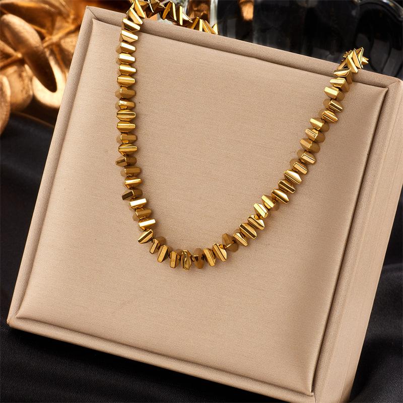 Creative Vintage Ethnic Pearl Heart Diamond Flower Eight-Pointed Star Pendant Necklace