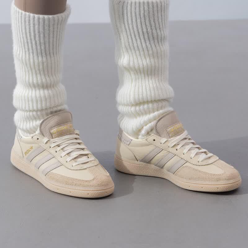 Adidas IE3699 Women's Lifestyle Sneakers