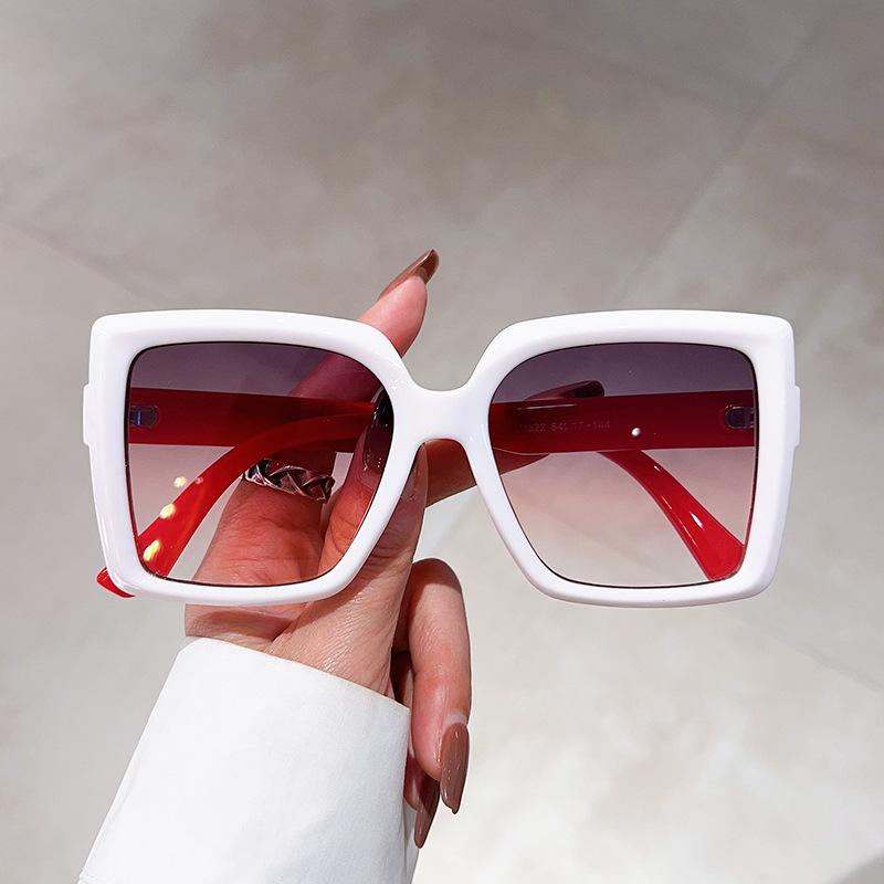

Luxury Brand Designer Oversized Sunglasses Women For Men Vintage Fashion Sun Glasses Trendy Punk Big Frame Double Color Shades