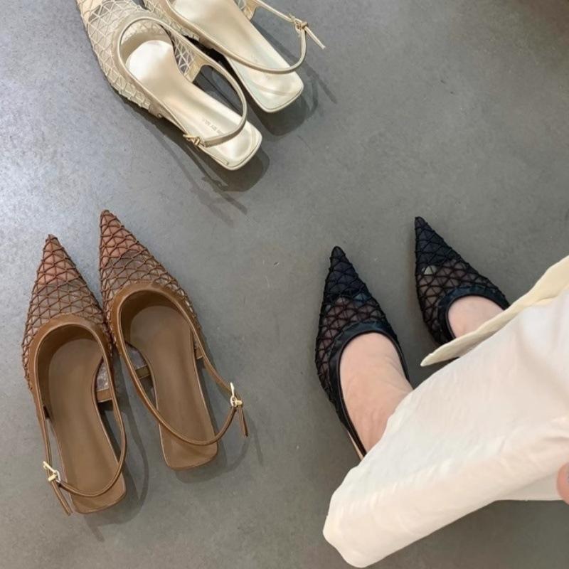 Hollow pointed sandals women's 2025 summer new Korean version fishing net shoes versatile thin heel breathable mesh bag head sandals