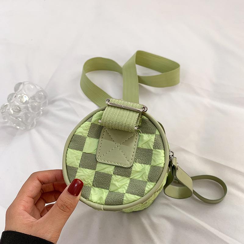 2025 new women's shoulder bag trendy fashion messenger mobile phone bag checkerboard wide shoulder strap cylindrical bag women