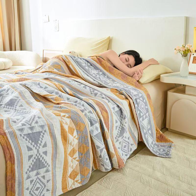 Class A Cotton Three-layer Gauze Throw Blanket Machine Washable Summer Air Conditioning Cool Quilt Office Nap Cover Blanket Soft Towel Quilt