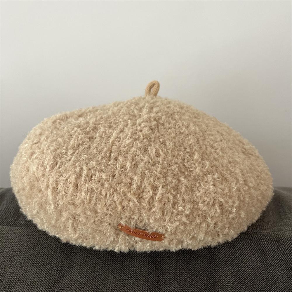 

Осень и зима новая плюшевая шапка теплая берет милая утолщенная шляпа художника литературная большой окружности головы шляпа-тыква Adult average size бежевый