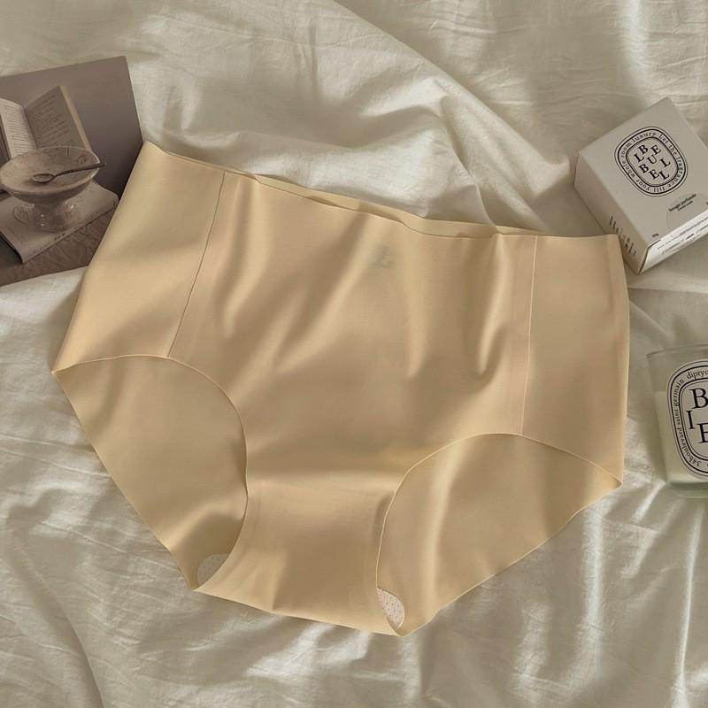 Ultra-Thin Ice Silk Quick-Dry Seamless Women's Yoga Fitness Underwear with Pure Cotton Crotch