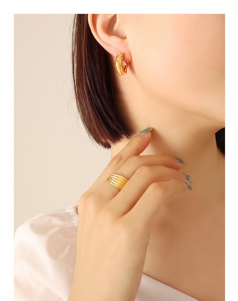 Gold-Plated Titanium Steel C-Shaped Earrings with Imitation Pearl and Zircon Inlays