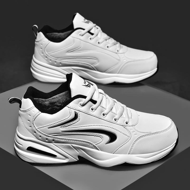 Large Size Sports Shoes Men's Outdoor Leisure Travel Shoes Autumn and Winter New Trendy Shoes Youth Running Shoes Fleece Thicker