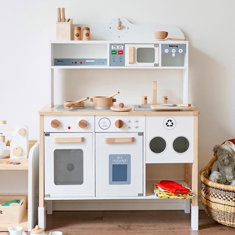 Wooden Kitchen Toy Set: Sound & Light Role-Play Cooking Experience for Kids