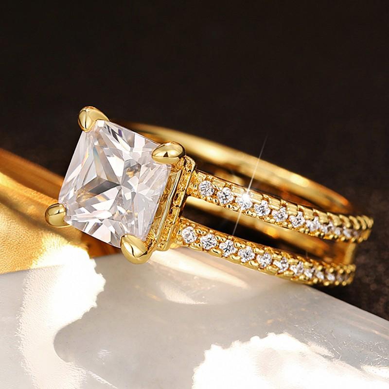Huitan Double Rings Band Princess Cubic Zirconia Women Rings Luxury Wedding Accessories New Modern Fashion Jewelry Drop ShippingGood Product