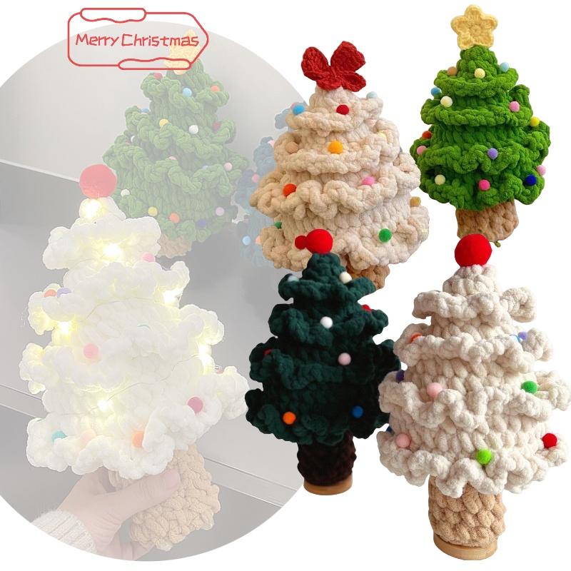 Handgemachtes DIY Strickmaterial-Set für Weihnachtsbaum mit Weihnachtsmann Perfektes Geschenk für Weihnachtsfeier