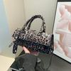 Sweet and cool personality leopard print spice girl bag women summer high sense commuting messenger small bag niche design handbag