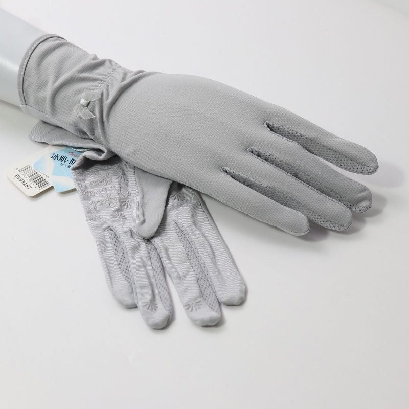 

25 New Baiyun Swallow Sun Protection Gloves Women Summer Breathable Ice Silk Outdoor Riding Electric Car Driving Non-Slip Gray One size