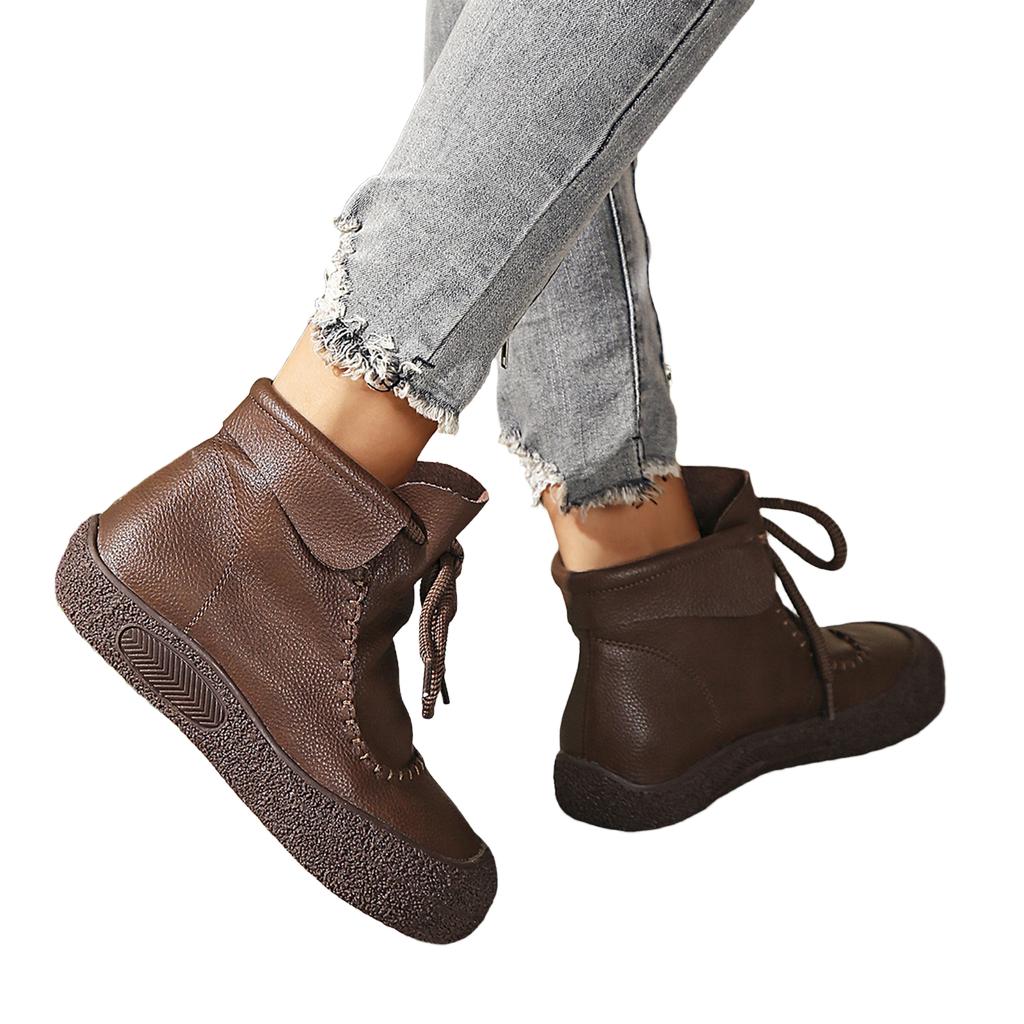 Women's Retro Boots with Thick, Lace-Up Closure and Comfortable Fit for Fall and Winter