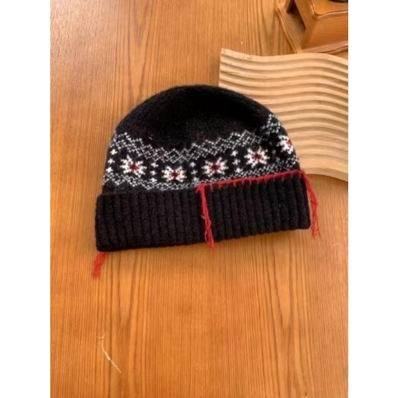 

Шерстяная шапка с узором снежинки, корейская, контрастная цветная полоска, кисточка, атмосферная вязаная шапка, теплая зимой, чтобы подчеркнуть ваше лицо M（56-58cm）