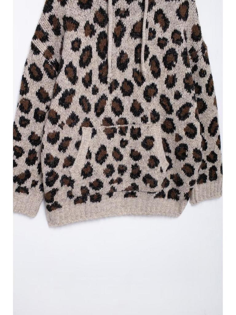 Women's Leopard Print Hooded Knit Sweater - Winter 2024 European and American Style