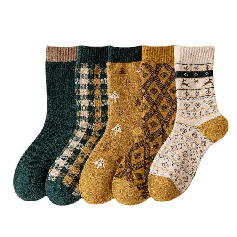 5/10 Pairs Comfortable Casual Winter Thickened Warm Socks for Women Mid Calf Cute Yellow and Green Looped Socks Home Use Long Wool Socks