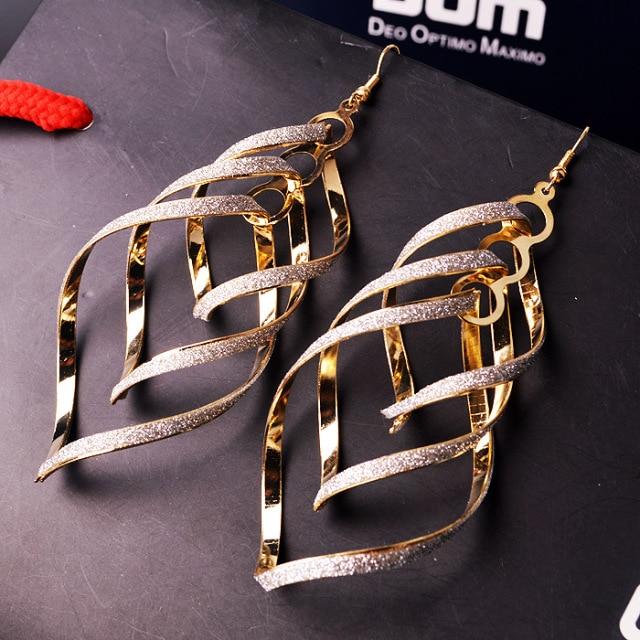 Bold Exaggerated European American Retro Ladies 'Earrings Alloy Metal Multi Level Frosted Spiral Earrings Voguish Fashionable Women 'S