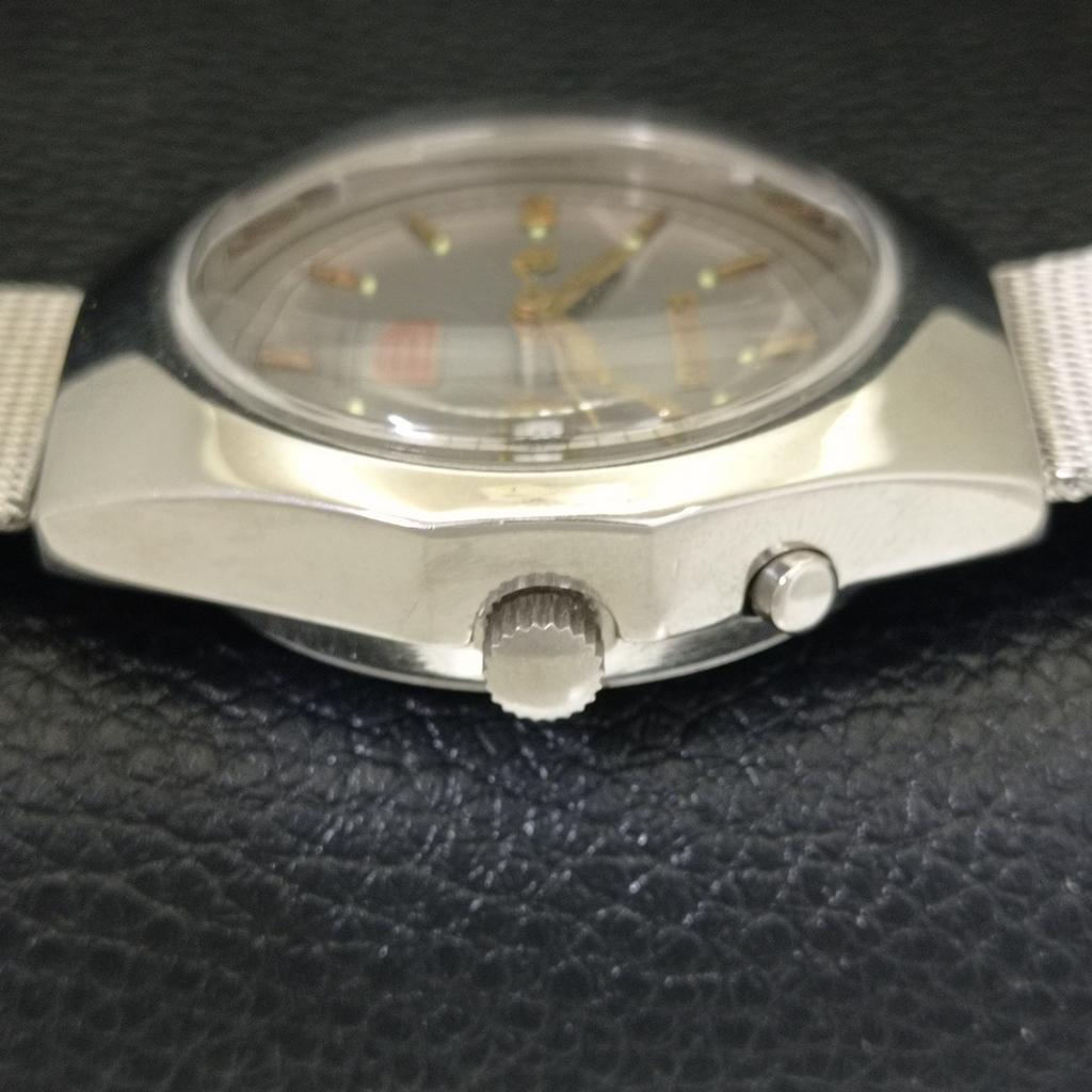 VINTAGE RICOH R31 AUTOMATIC JAPAN MENS ORIGINAL DIAL WATCH a703564-1 R213d-a703564