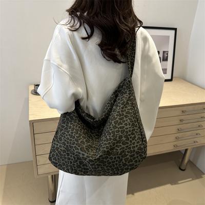 Casual Personality Hand Carry Fashion Trend Underarm Leopard Print On the New Large Capacity Canvas Lazy Style Shoulder Tote Women's Bag