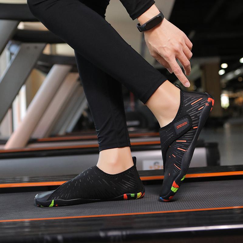 Summer Breathable Non-slip Wear-resistant Wading Upstream Shoes For Men Women Couple Models Water Sports Water Shoes Beach Shoes