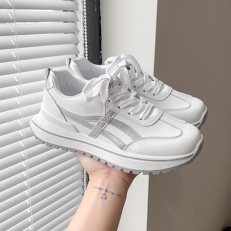 Little white shoes women's new spring and summer mesh breathable shoes casual versatile sports shoes board shoes