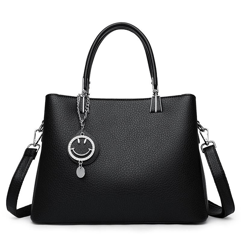 

Сумка женская однотонная модная трендовая простая сумка через плечо женская сумка большой емкости чёрный