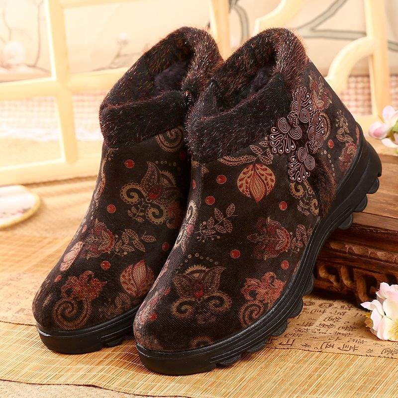 

Non-slip elderly cotton shoes women s velvet grandma cloth shoes Beijing velvet winter thickened soft sole the elderly mother warm 37