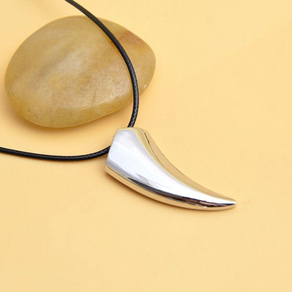 Lover's Gift Mens Pendant Stainless Steel Men's Stylish Titanium Wolf Tooth Jewelry Necklace