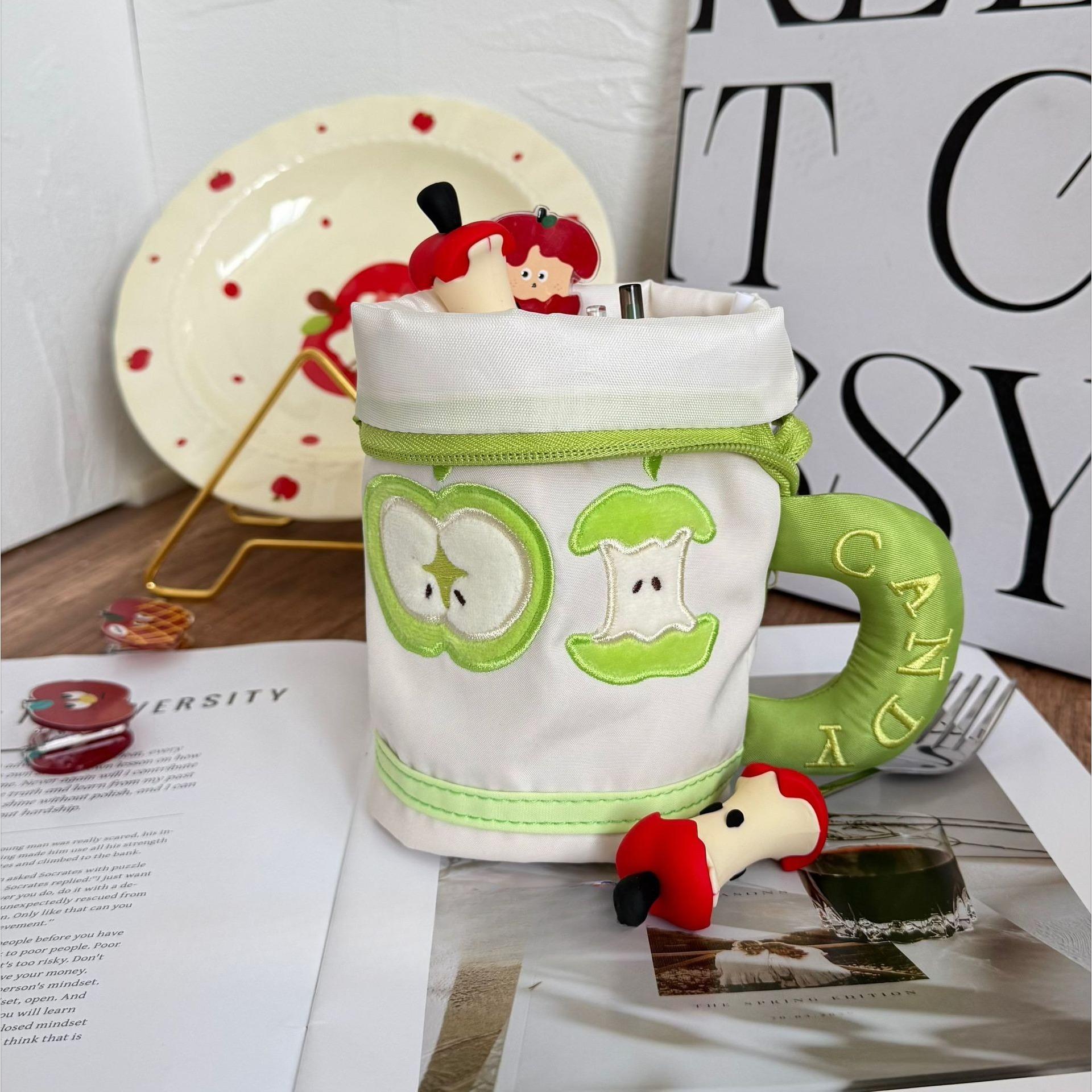 

Large Capacity Apple Print Pencil Case & Makeup Bag - Cute Aesthetic Tea Cup-Shaped School & Travel Organizer, White & Black Color-Block зелёный